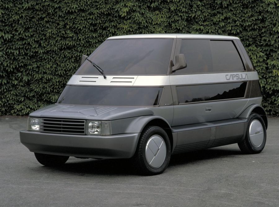  ItalDesign Capsula Concept 1982 года  (фото 1 из 4)